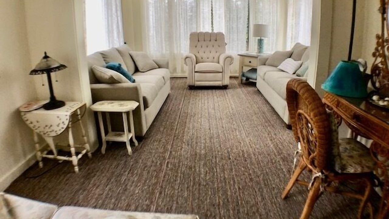 Photo of Livingroom in West Yarmouth