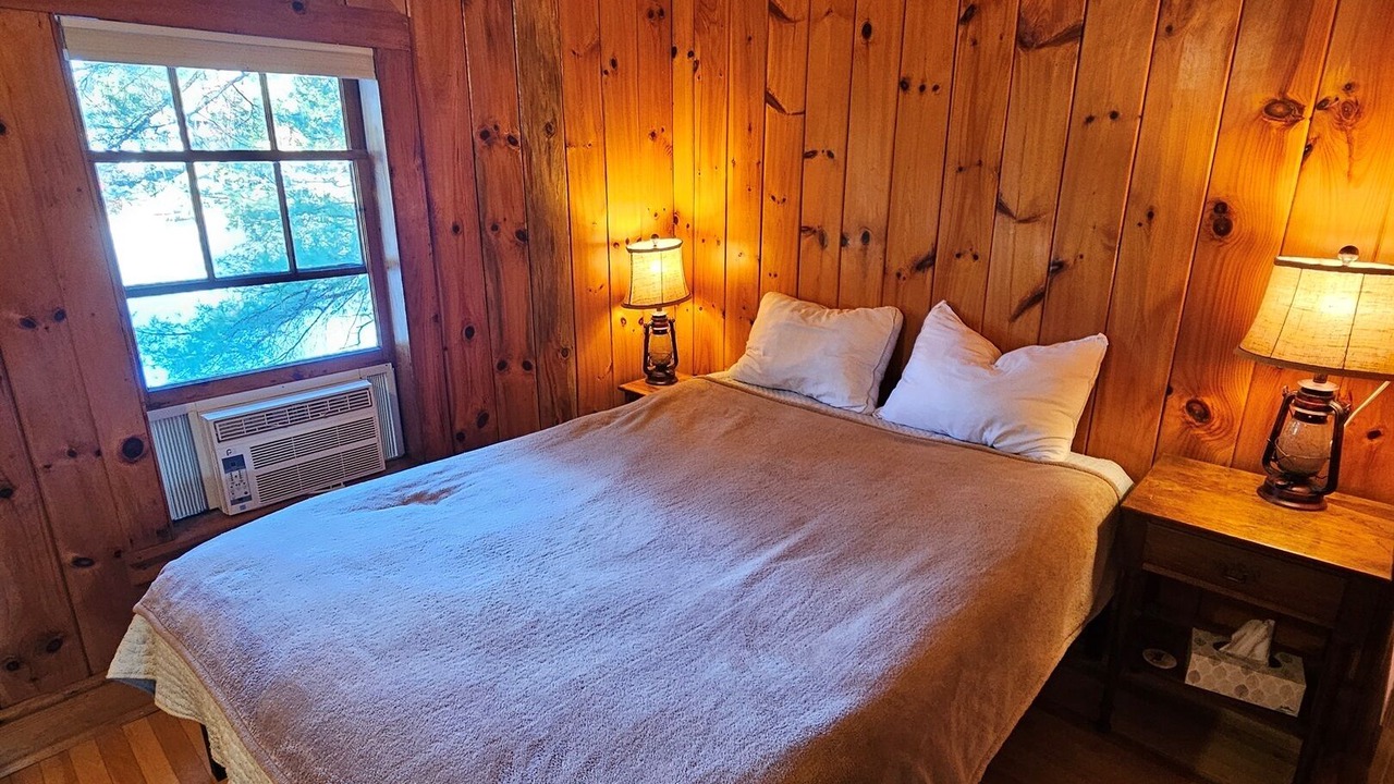 Photo of Bedroom in Town of Hermon
