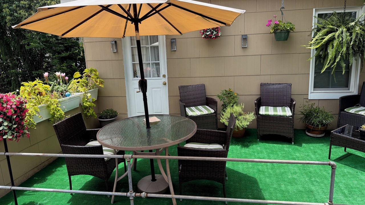 Photo of Outdoor in Neartown
