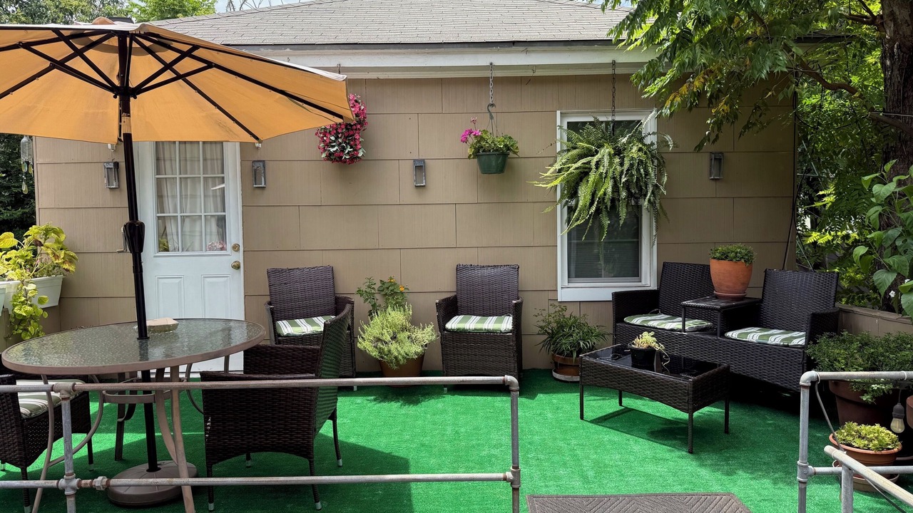 Photo of Outdoor in Neartown
