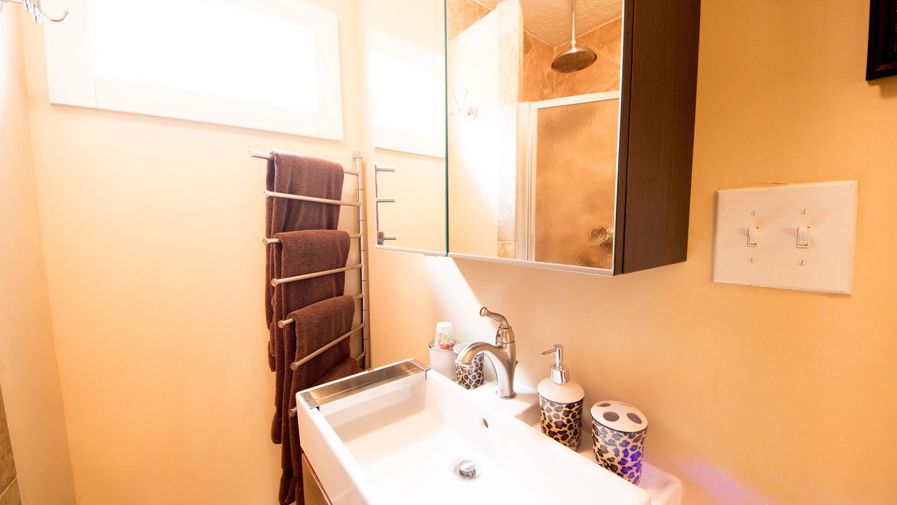 Photo of Bathroom in Neartown