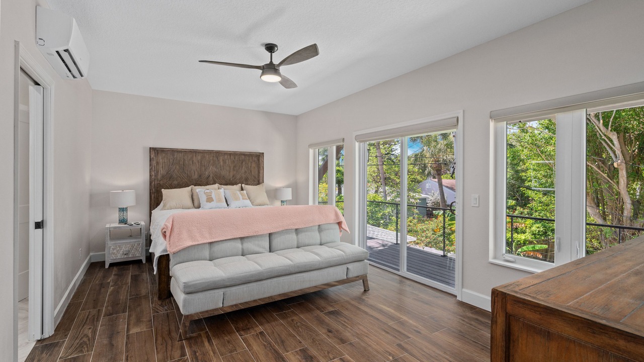 Photo of Bedroom in Bay Esplanade