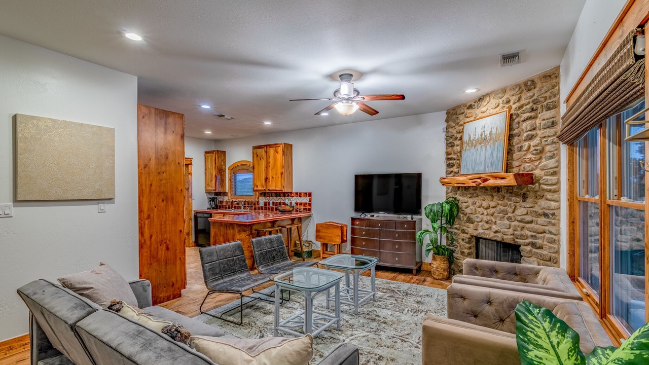 Photo of Livingroom in Austin