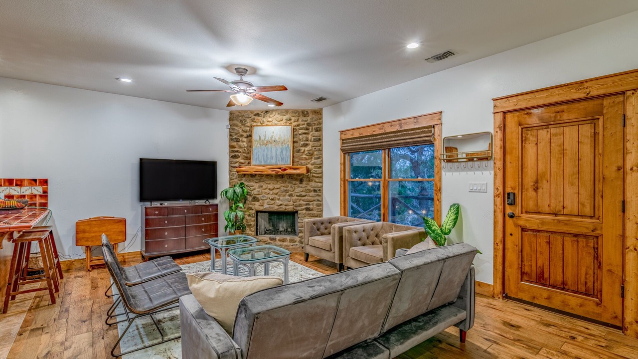 Photo of Livingroom in Austin