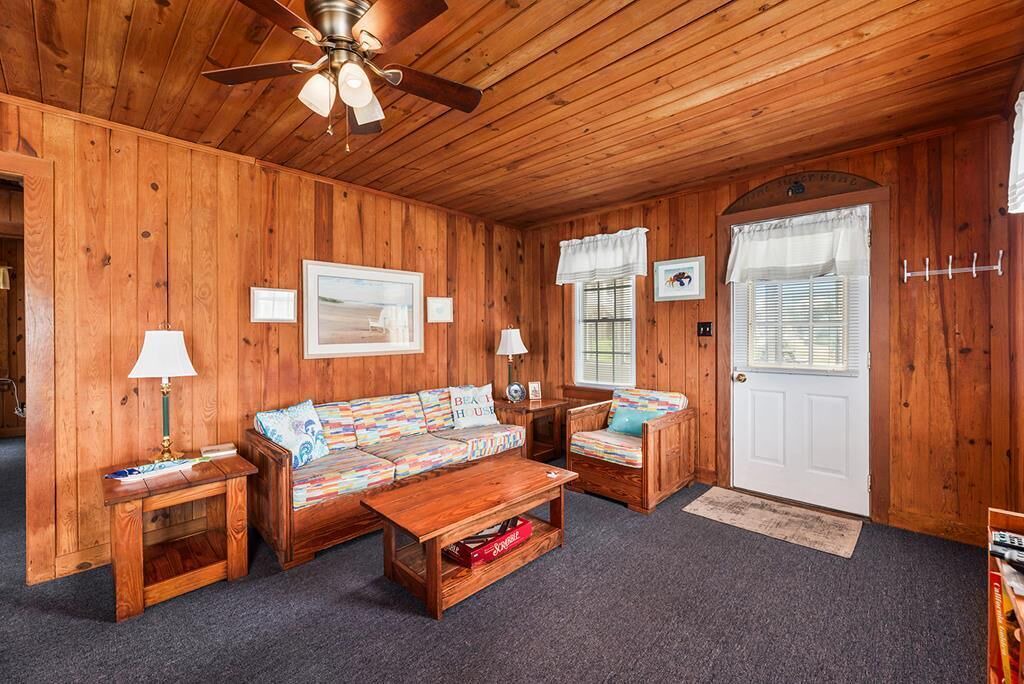 Photo of Livingroom in South Nags Head