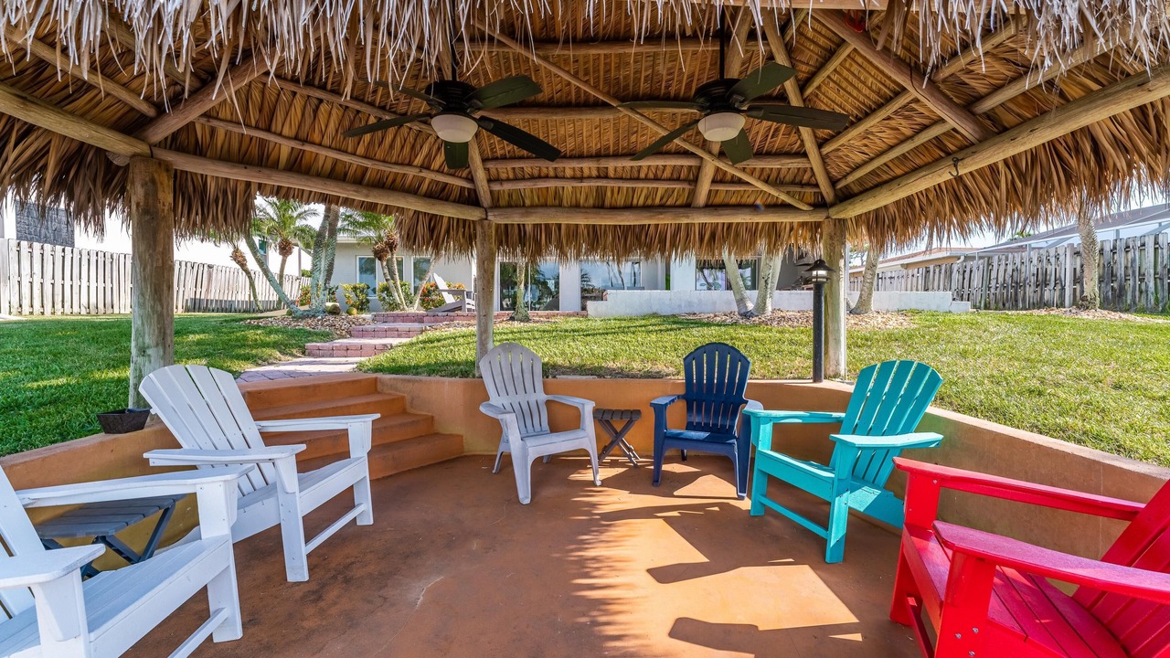 Photo of Patio Balcony in Yacht Club