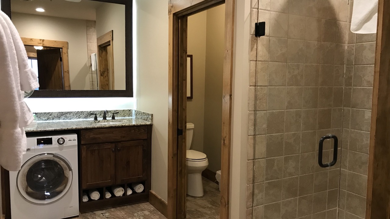 Photo of Bathroom in Gatlinburg