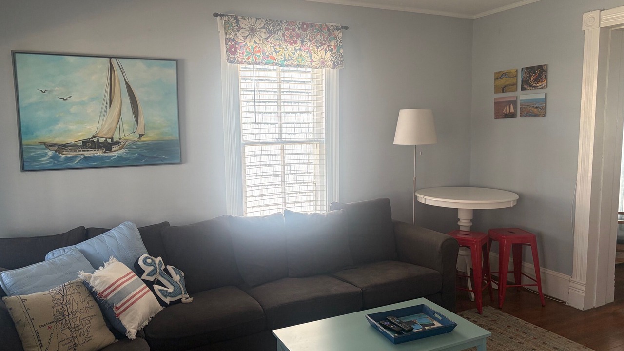 Photo of Livingroom in Cape Charles