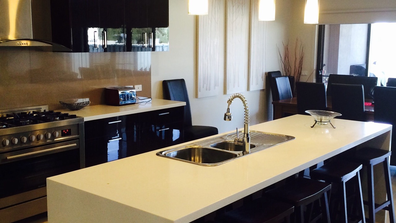 Photo of Kitchen in Yarrawonga