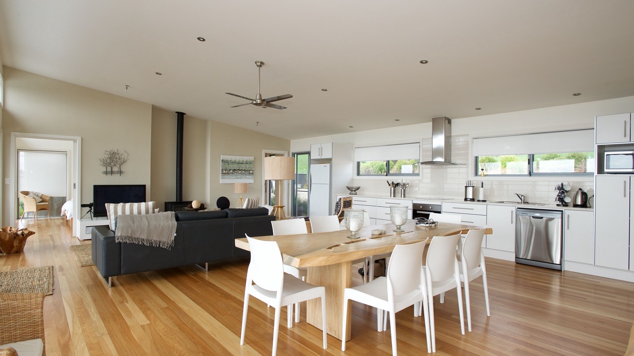 Photo of Others in Duncan