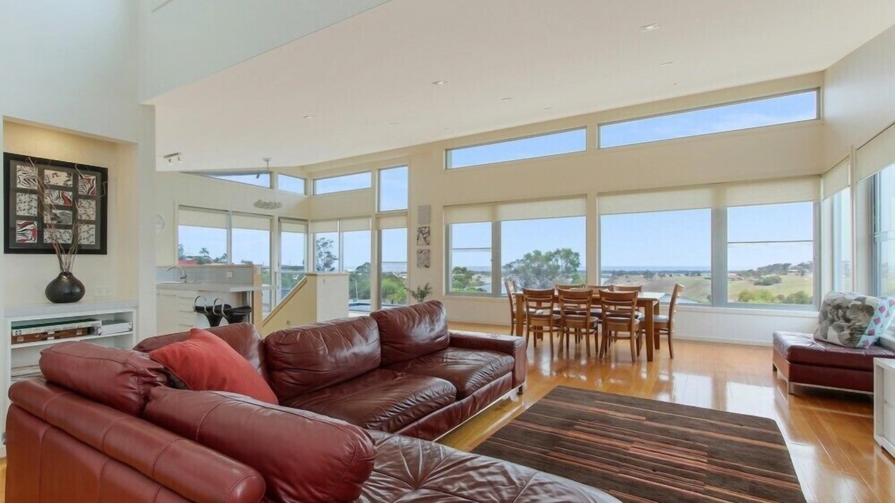 Photo of Livingroom in Lakes Entrance