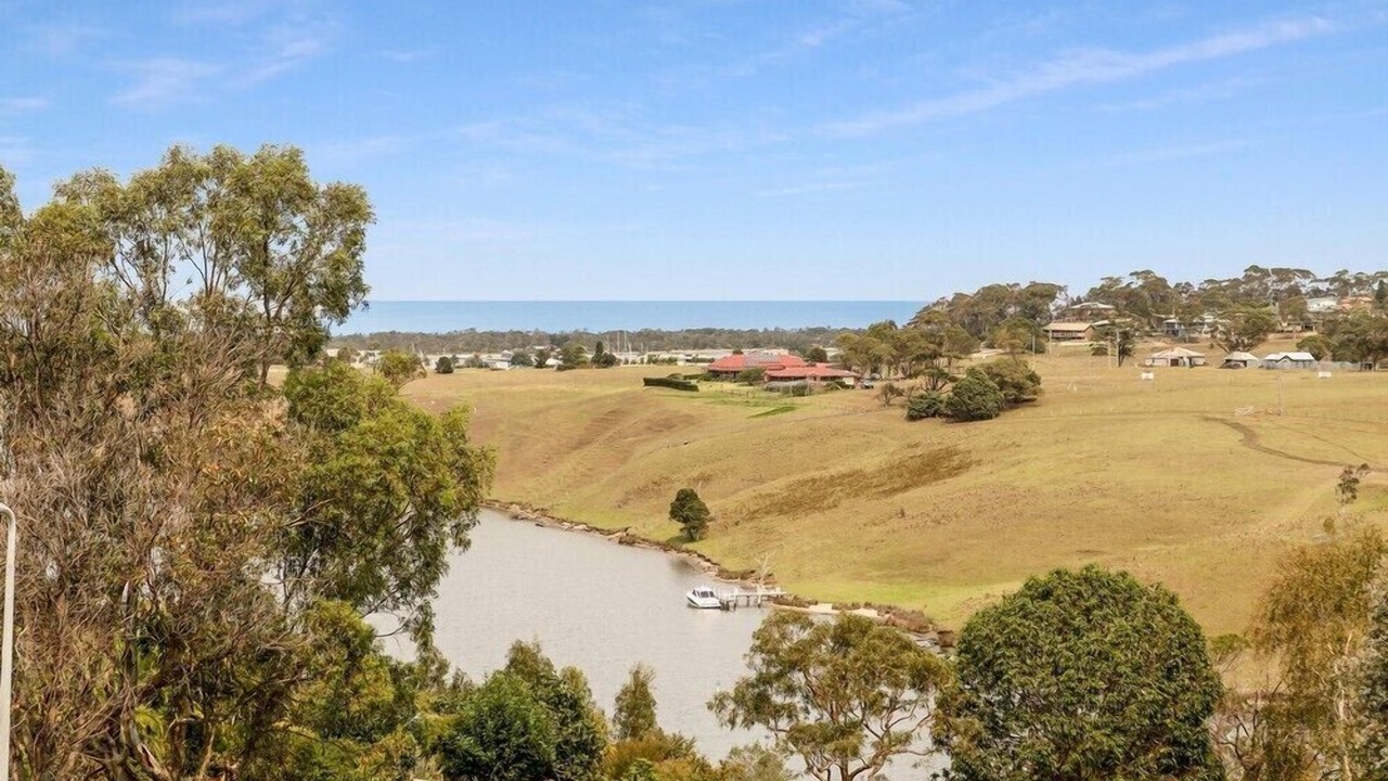 Photo of Others in Lakes Entrance