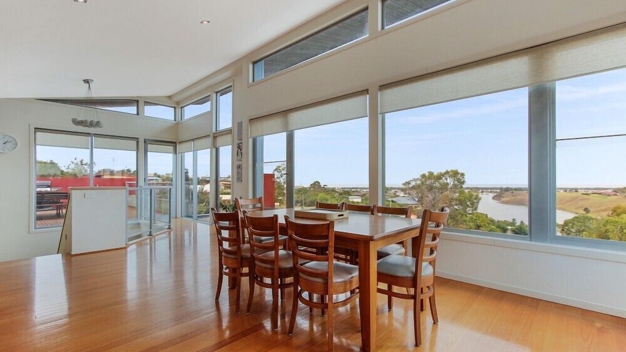 Photo of Others in Lakes Entrance