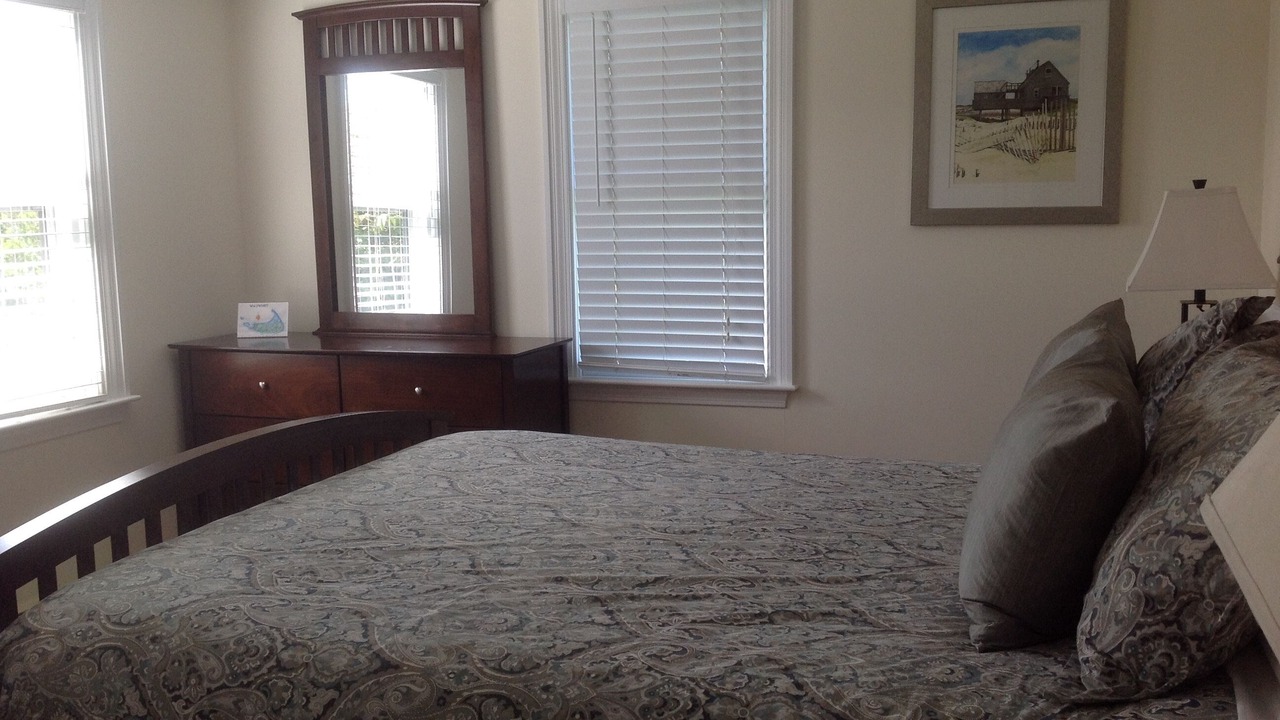 Photo of Bedroom in Tom Nevers