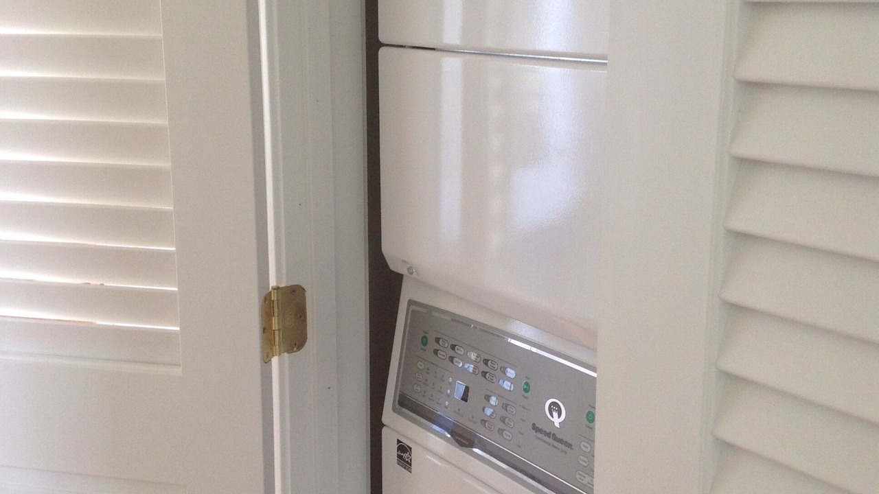 Photo of Others in Tom Nevers