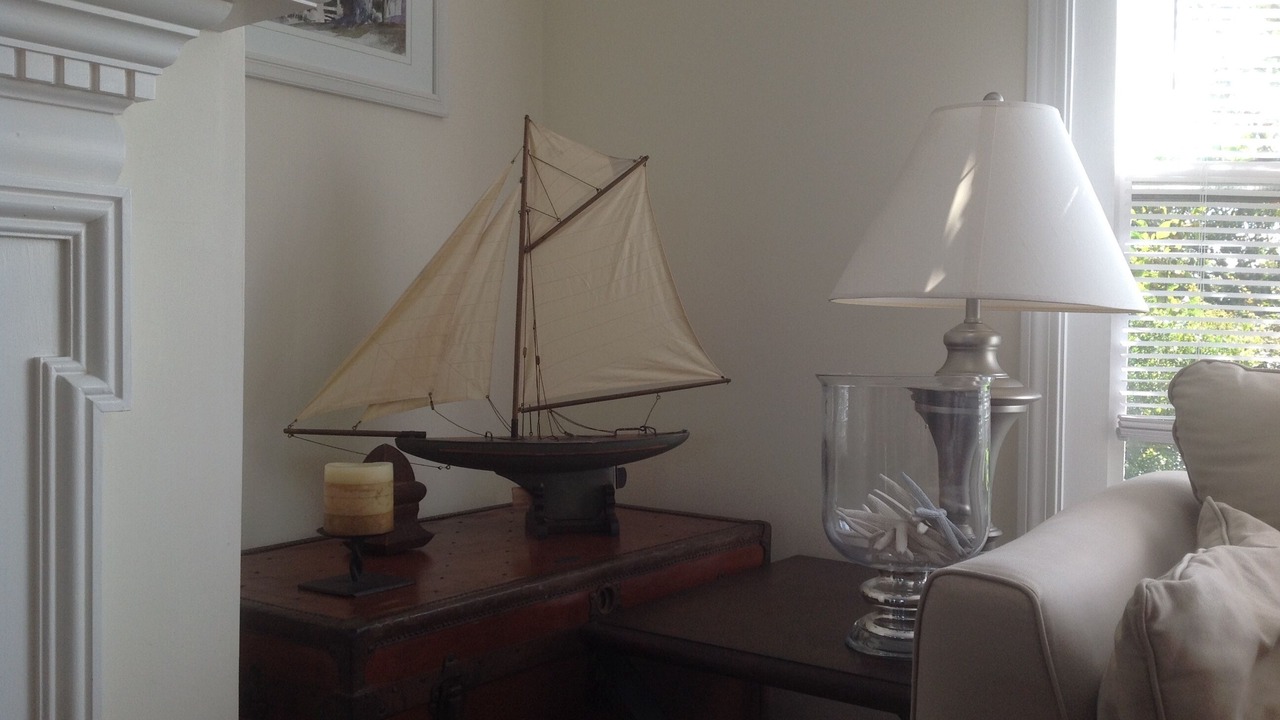 Photo of Others in Tom Nevers