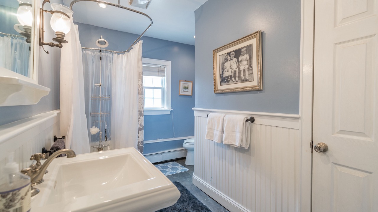 Photo of Bathroom in Devon