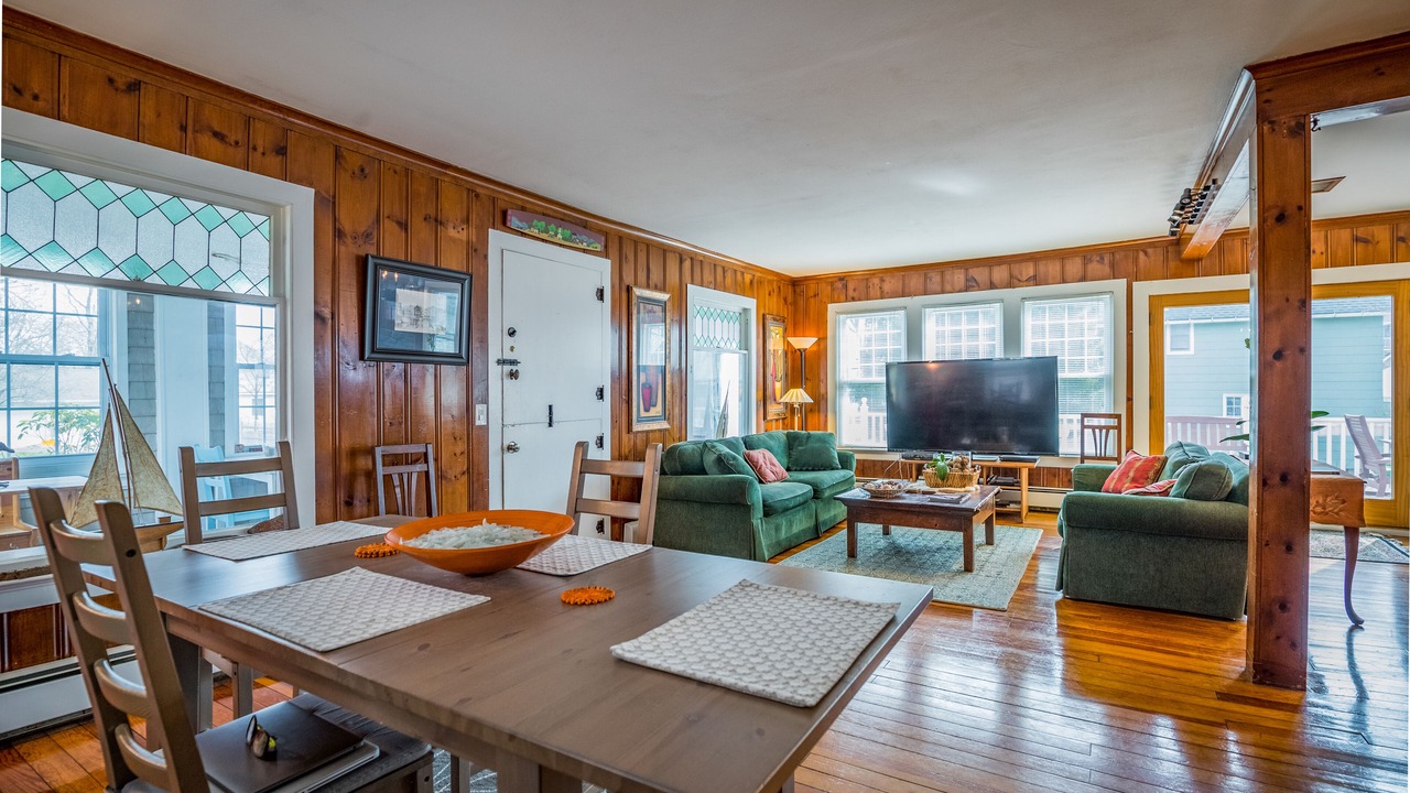 Photo of Livingroom in Devon