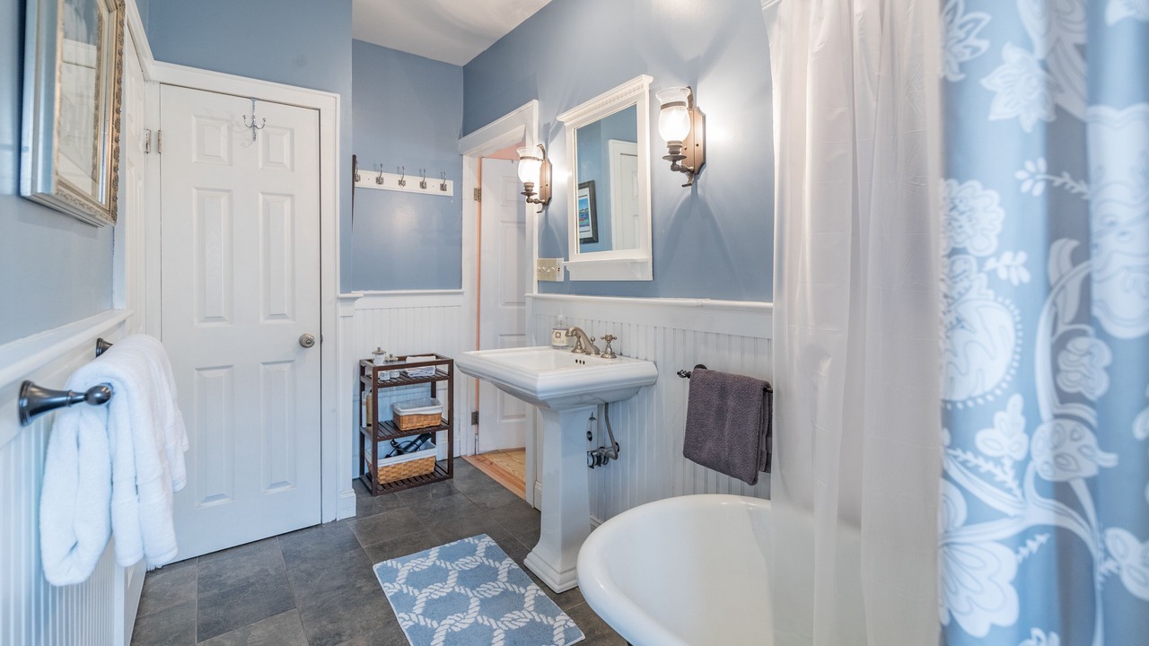 Photo of Bathroom in Devon