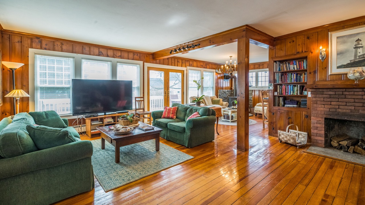 Photo of Livingroom in Devon
