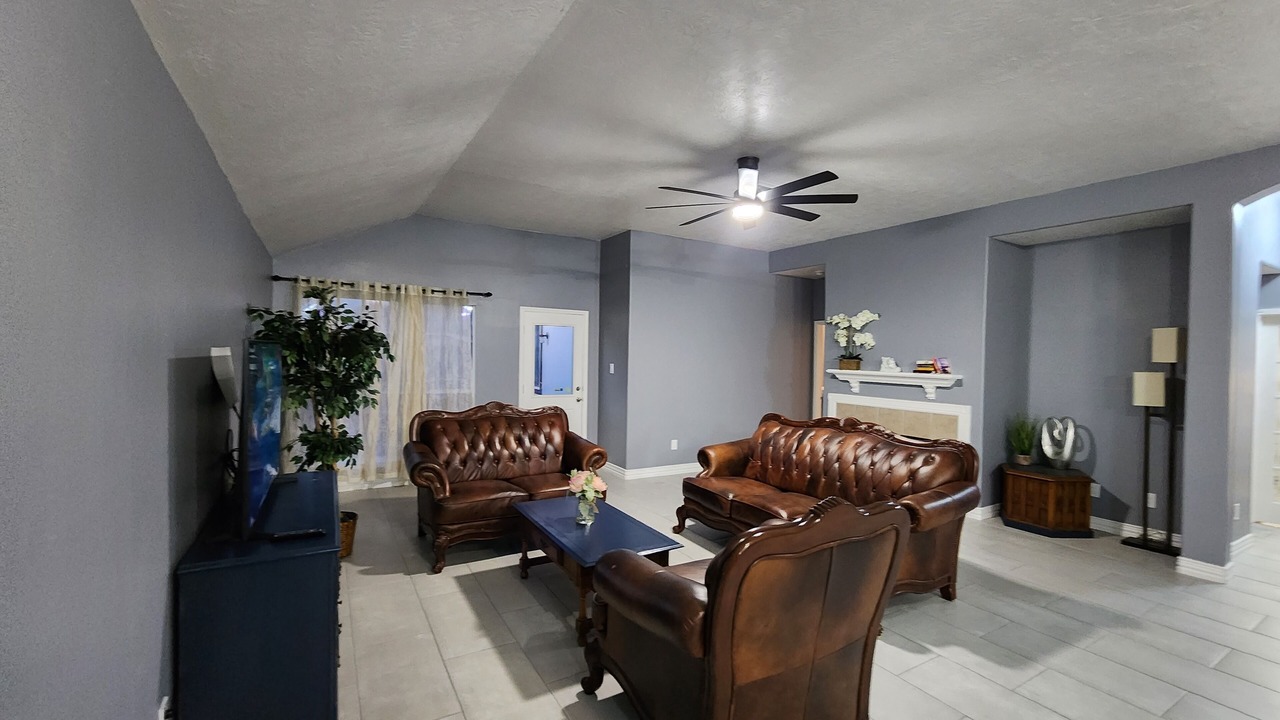 Photo of Livingroom in Clodine
