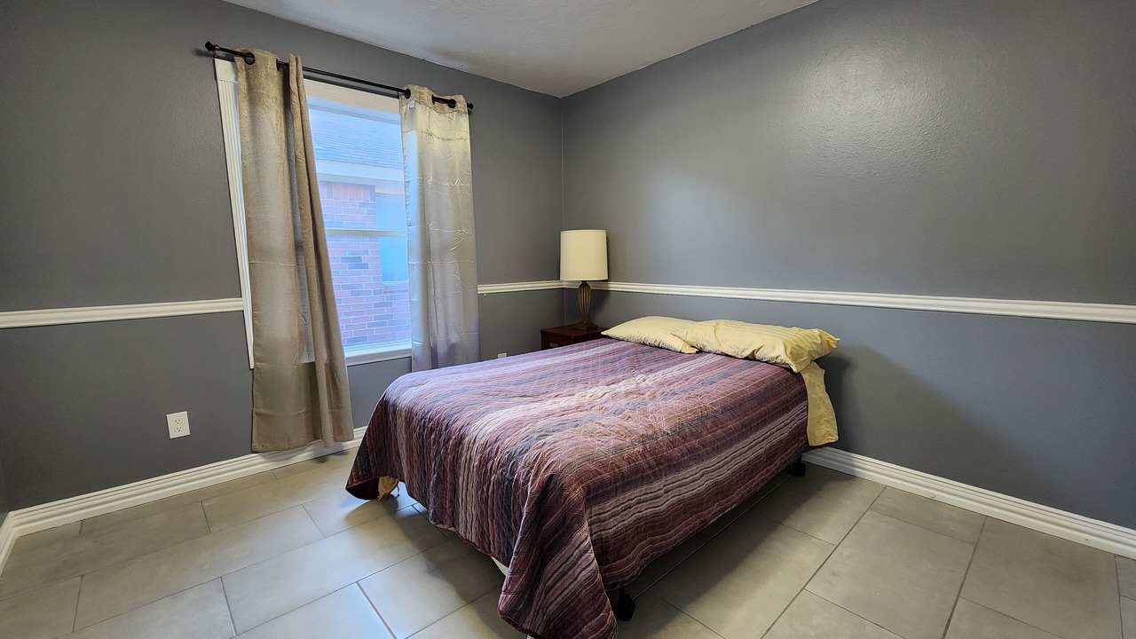 Photo of Bedroom in Clodine