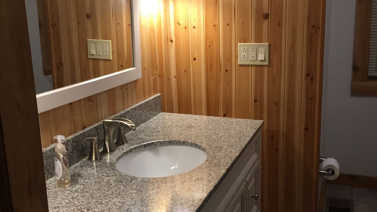 Photo of Bathroom in Croghan