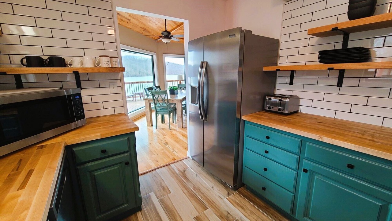 Photo of Bedroom in Roach