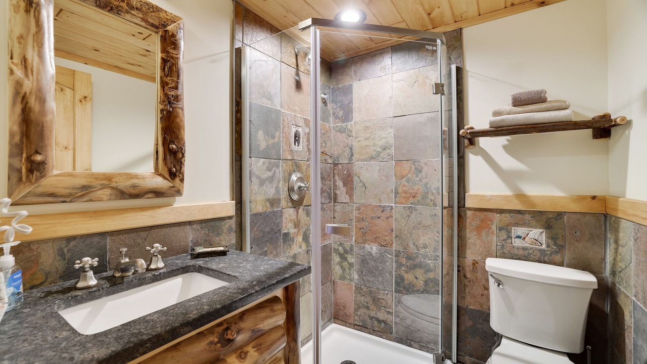 Photo of Bathroom in Tannersville