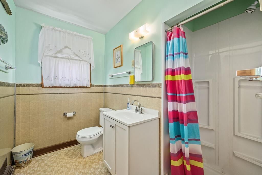 Photo of Bathroom in South Nags Head