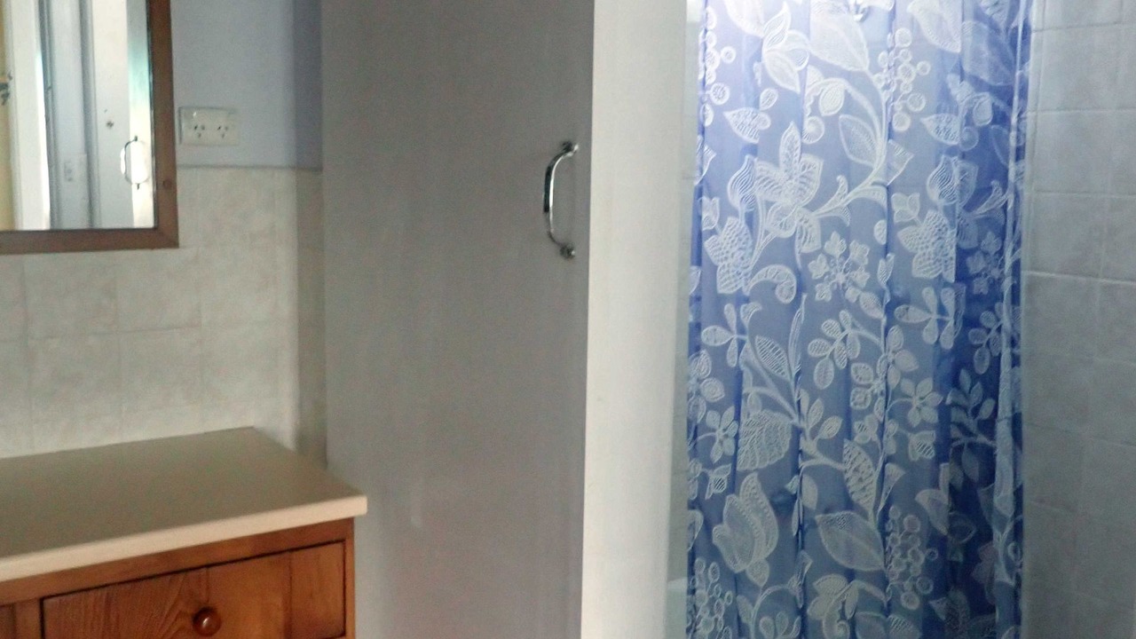 Photo of Bathroom in Camden Head