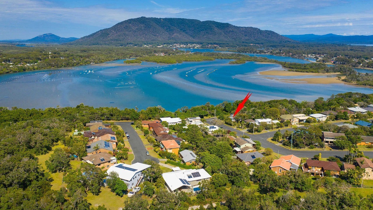 Photo of Outdoor in Camden Head