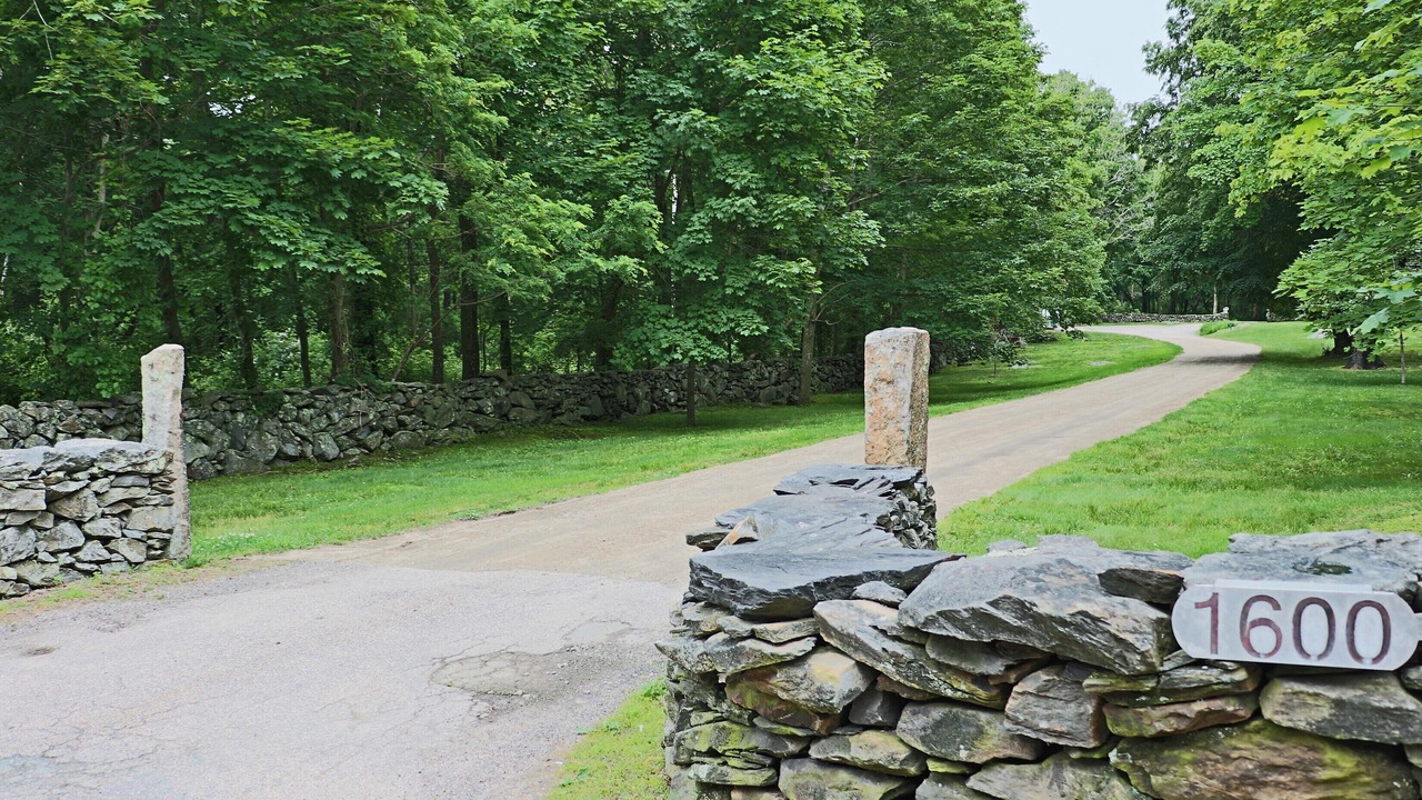 Photo of Outdoor in Saunderstown