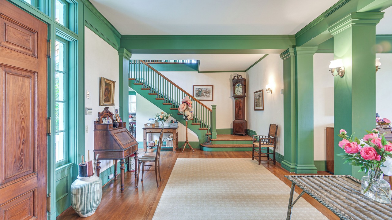 Photo of Others in Saunderstown