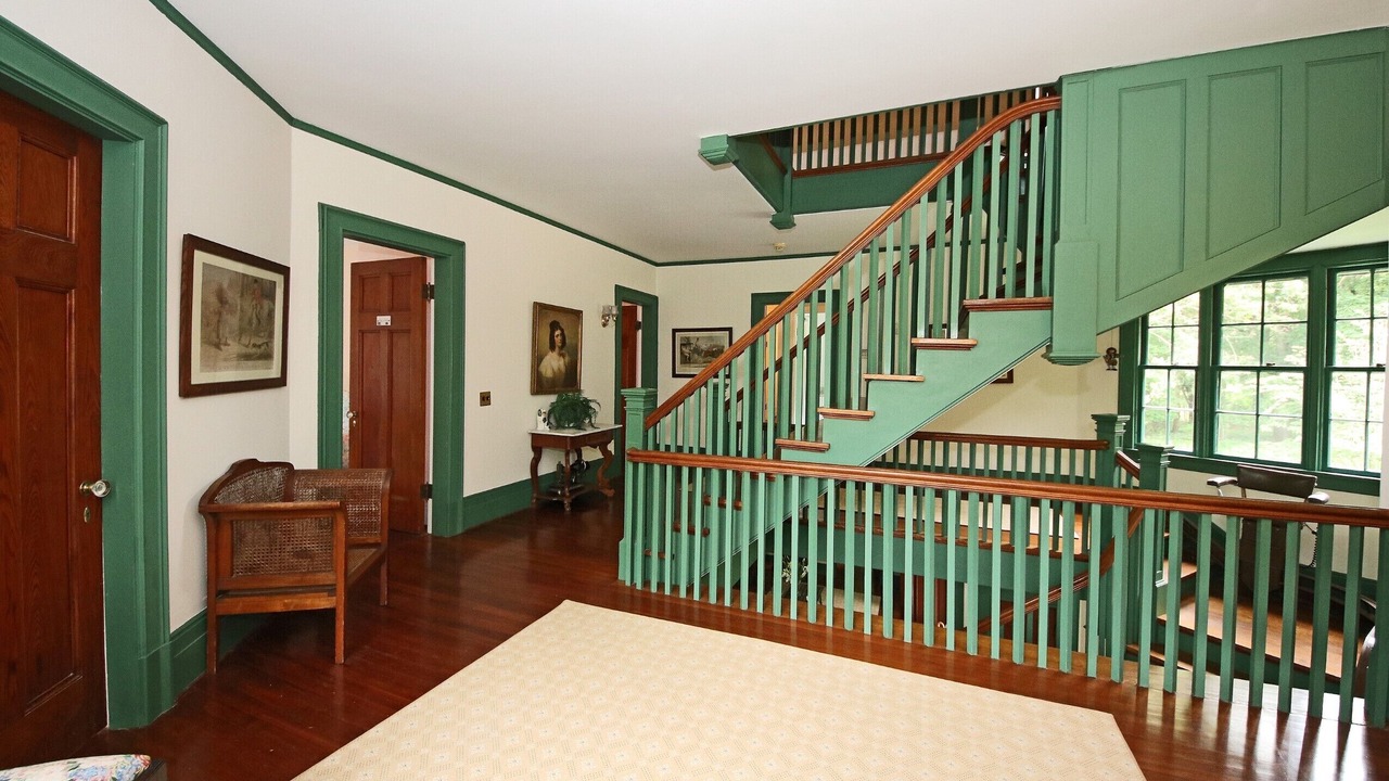 Photo of Others in Saunderstown