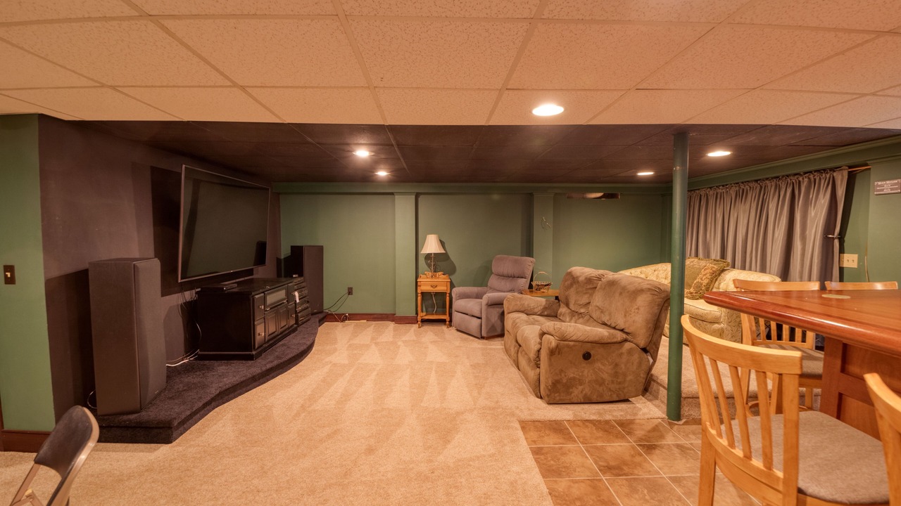 Photo of Livingroom in East Harwich