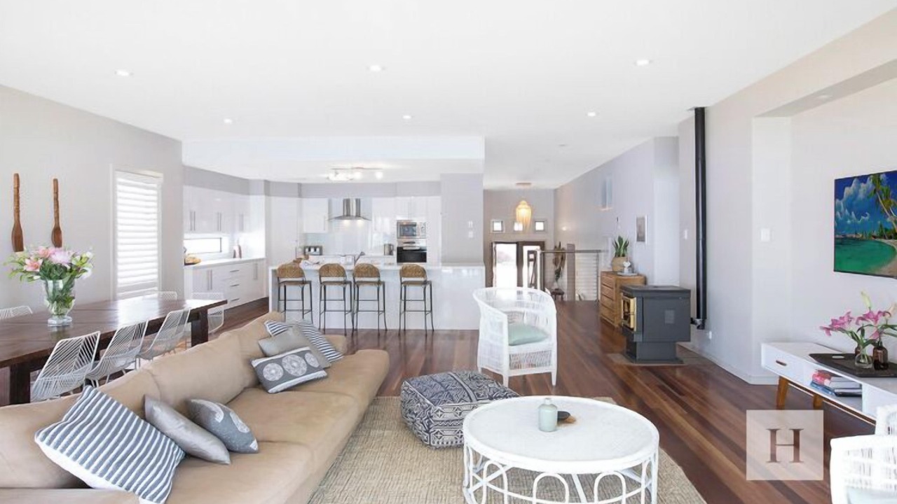 Photo of Livingroom in Summerland Point