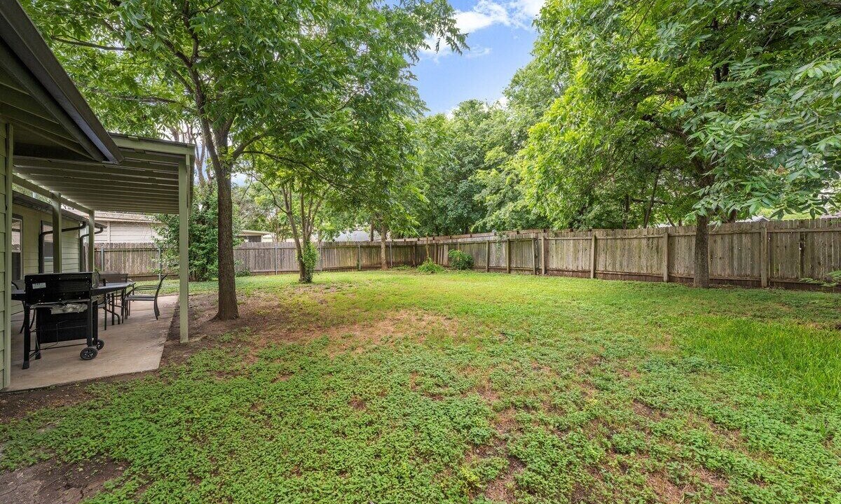Photo of Outdoor in Wooten