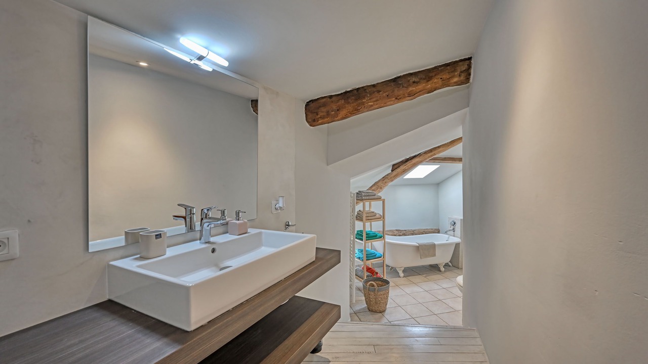 Photo of Bathroom in La Roque-sur-Ceze