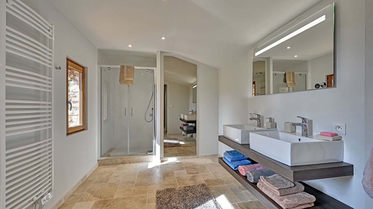 Photo of Bathroom in La Roque-sur-Ceze