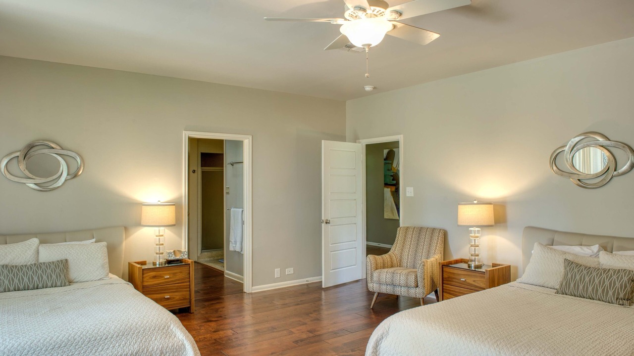 Photo of Bedroom in Medical Center District