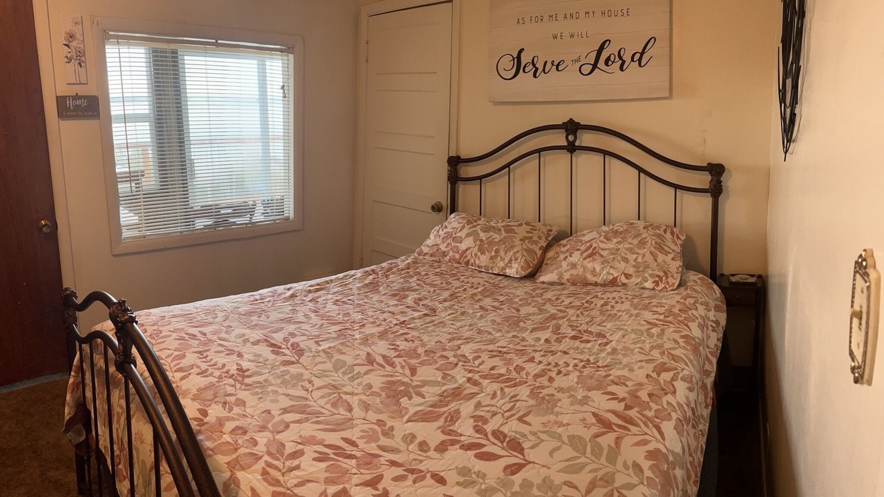 Photo of Bedroom in Charleston