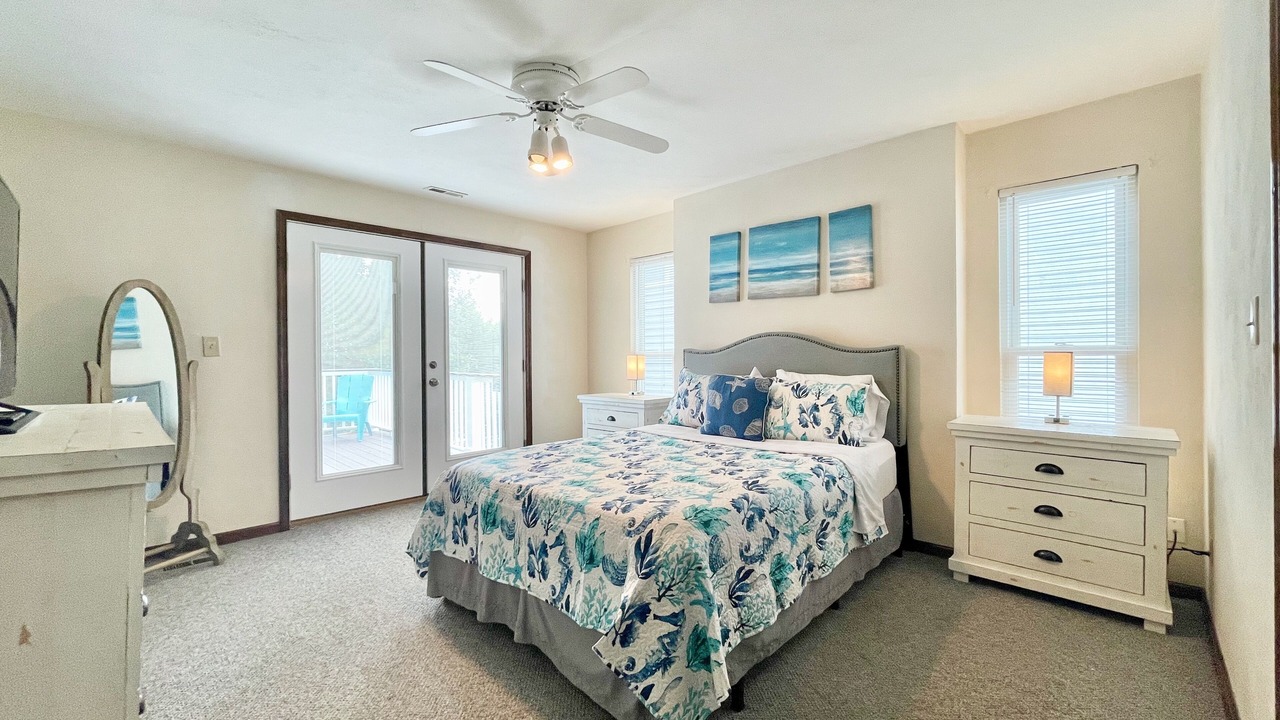 Photo of Bedroom in Chic's Beach