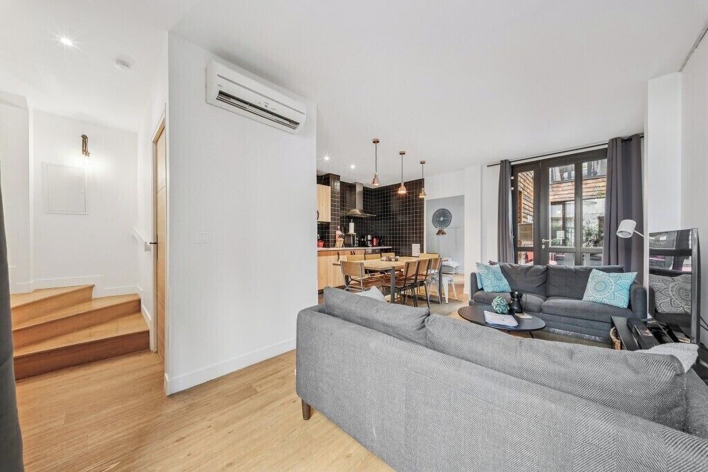 Photo of Livingroom in 11th Arrondissement