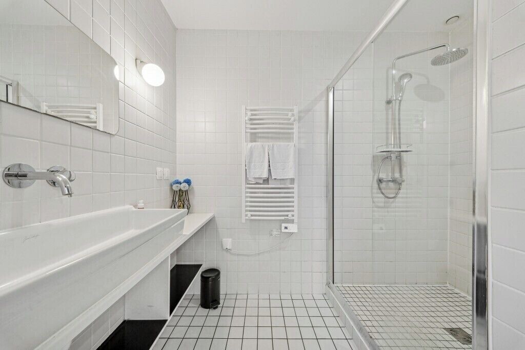 Photo of Bathroom in 11th Arrondissement