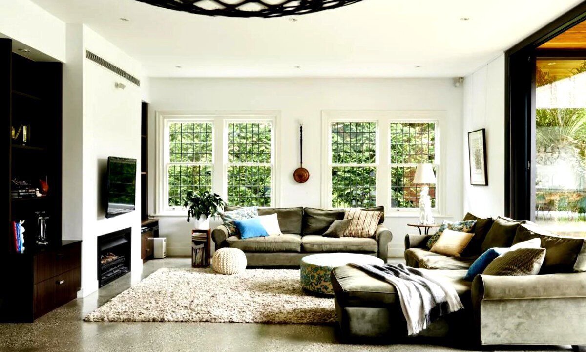 Photo of Others in Elwood