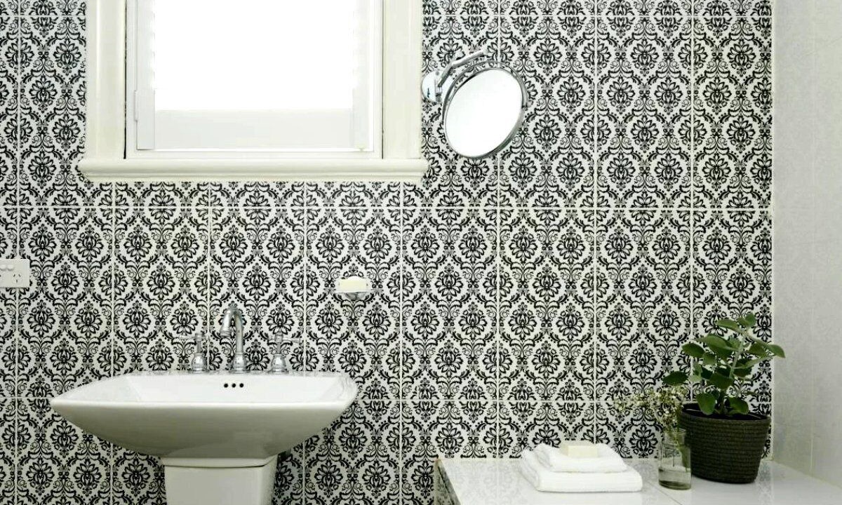 Photo of Bathroom in Elwood