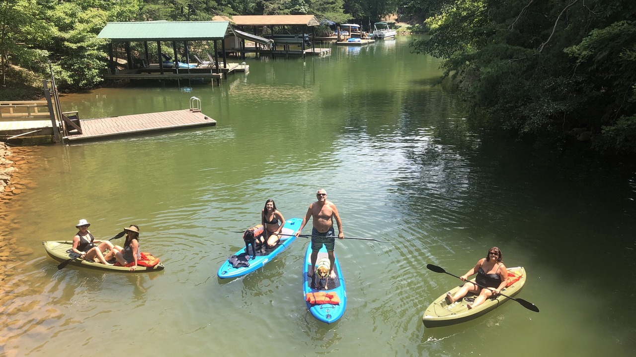 Photo of Others in Huddleston