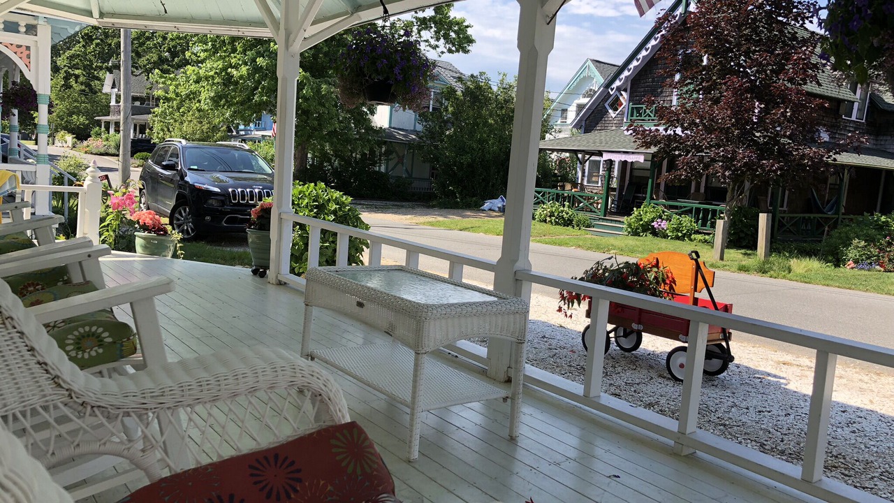 Photo of Patio Balcony in Oak Bluffs