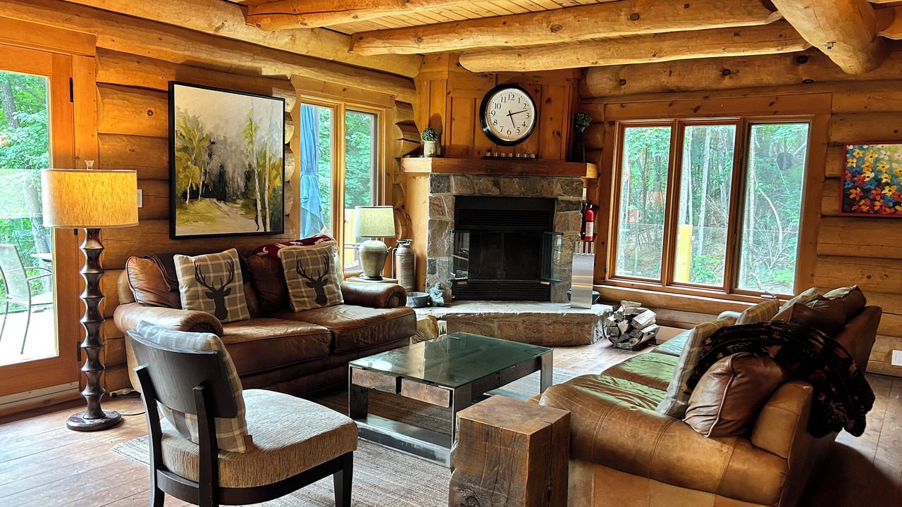Photo of Livingroom in Lac Superieur Village